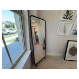 STANDING MIRROR