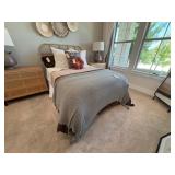 FULL BEDDING