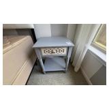 NIGHTSTAND