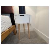 ACCENT TABLE