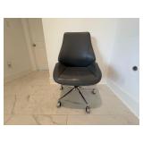 DESK CHAIR