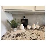 8PC Dï¿½COR ITEMS