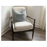 ARM CHAIR