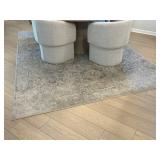 AREA RUG
