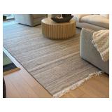AREA RUG