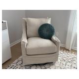ACCENT CHAIR