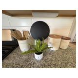 5PC KITCHEN ITEMS