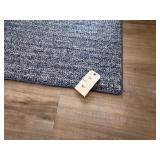 AREA RUG