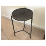 ACCENT TABLE