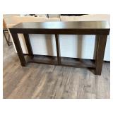 CONSOLE TABLE