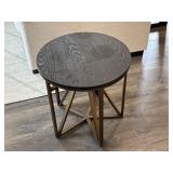 ACCENT TABLE
