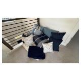 ASSORTED VARIOUS-SIZE BEDDING