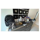 ASSORTED DECOR ITEMS