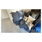 ASSORTED TWIN BEDDING