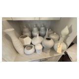 ASSORTED DECOR ITEMS