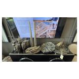 ASSORTED DECOR ITEMS