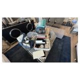 ASSORTED DECOR ITEMS