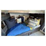 ASSORTED FULL BEDDING