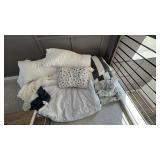 ASSORTED VARIOUS-SIZE BEDDING