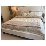 ASSORTED KING BEDDING