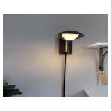 WALL LAMP