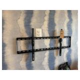 TV WALL MOUNT