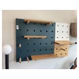 3PC WALL-MOUNTED PEG SHELVING UNIT