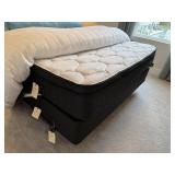 QUEEN MATTRESS SET