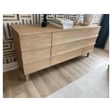 MEDIA CABINET