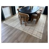 AREA RUG