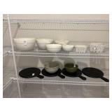 ASSORTED KITCHEN ITEMS