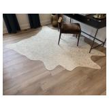 AREA RUG