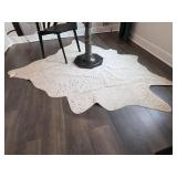 AREA RUG