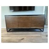 MEDIA CABINET