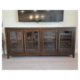 MEDIA CABINET