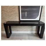 CONSOLE TABLE
