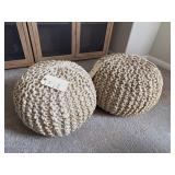 2PC POUFS