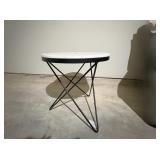 ACCENT TABLE