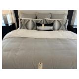 ASSORTED KING BEDDING