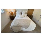 9PC QUEEN BEDDING