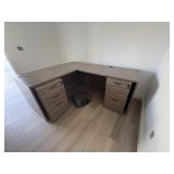 3PC DESK & DRAWERS