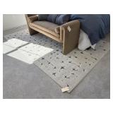 AREA RUG