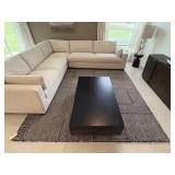 AREA RUG