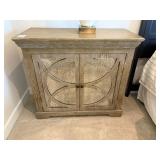 2PC ACCENT CABINETS