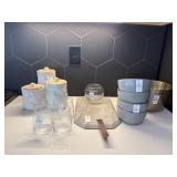 ASSORTED KITCHEN ITEMS