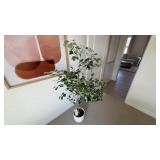 FAUX FLOOR PLANT