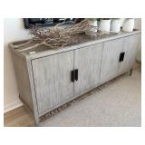 CREDENZA