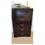 ASHLEY FURNITURE DRESSER & NIGHTSTAND