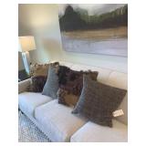 ASST PILLOWS 4 PC