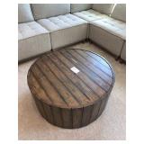 ROUND WOOD COFFEE TABLE 34"DIA